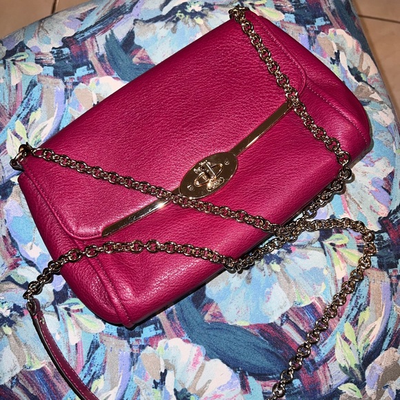 Vintage Coach Crossbody in Fuchsia EUC - Picture 14 of 14